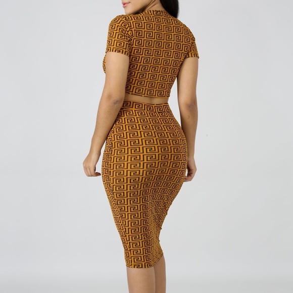 Good time USA | Sheer Maze 2 Piece Midi Set - Picture 2 of 8